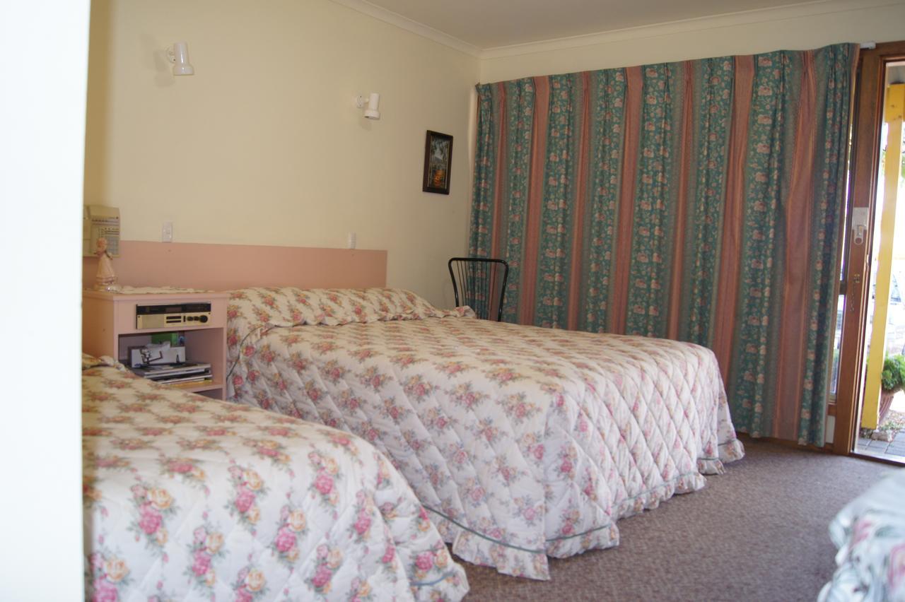 Milang Lakes Motel Kültér fotó